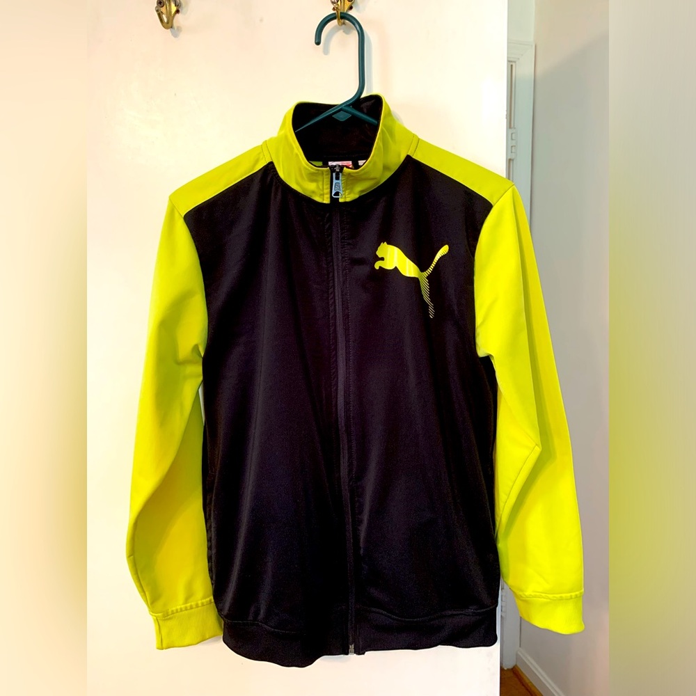 Puma Full Zip Jacket. Boys US L. Black and Vibrant Yellow.